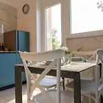 Apartment Soulful *